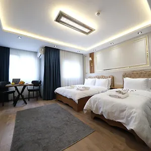 Elita Kumkapi Bed & Breakfast